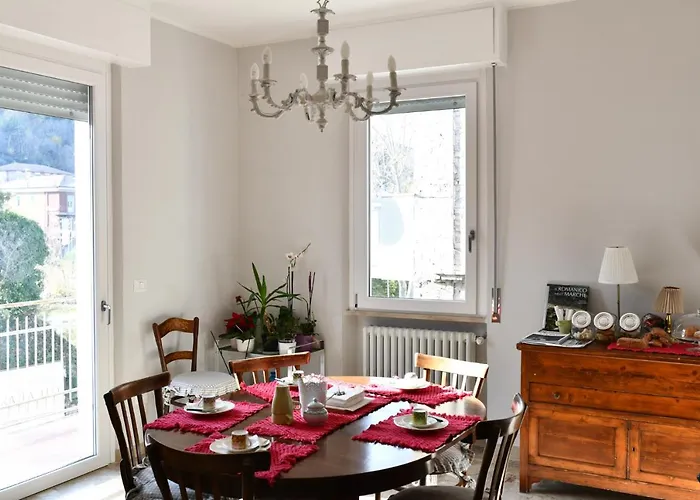 B&B Porta Romana-Language And Art